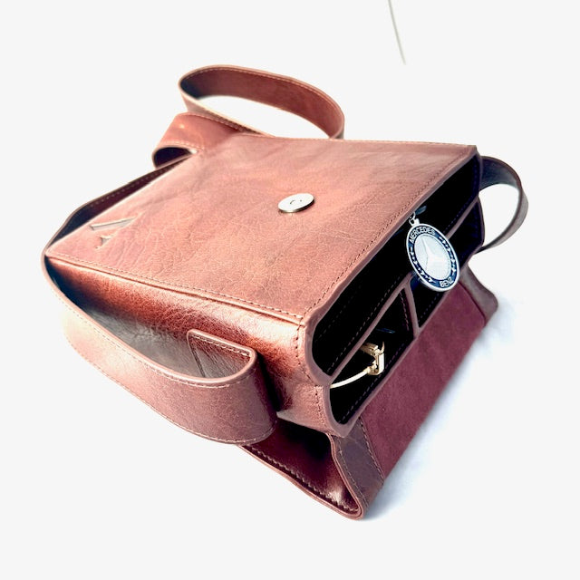 Vuli Beba Crossbody Bag
