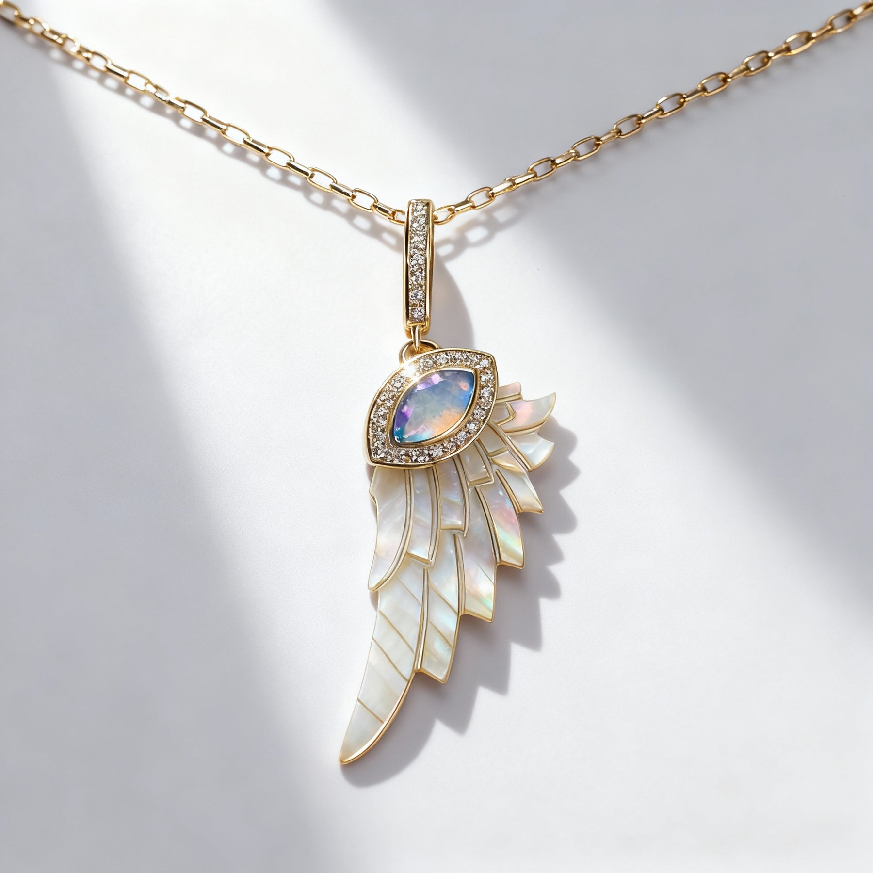 Etheria Necklace (Gold)