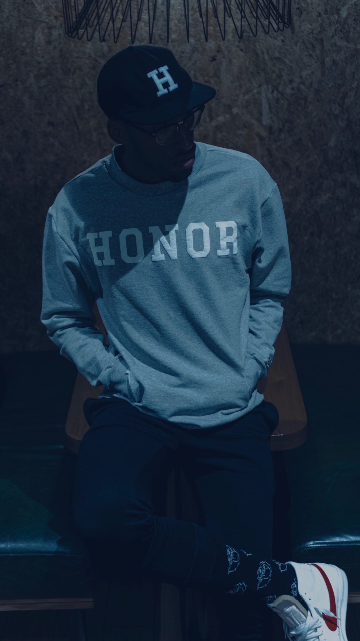 Collegiate Sweater - Grey