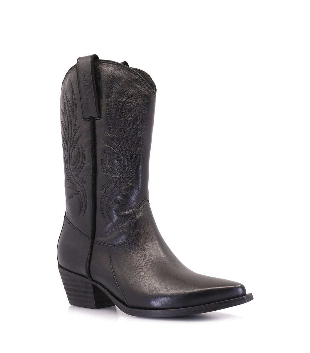 Texan Chic Black Western Boots Frant