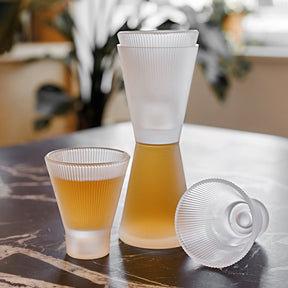 AIZ Carafe in Frosted