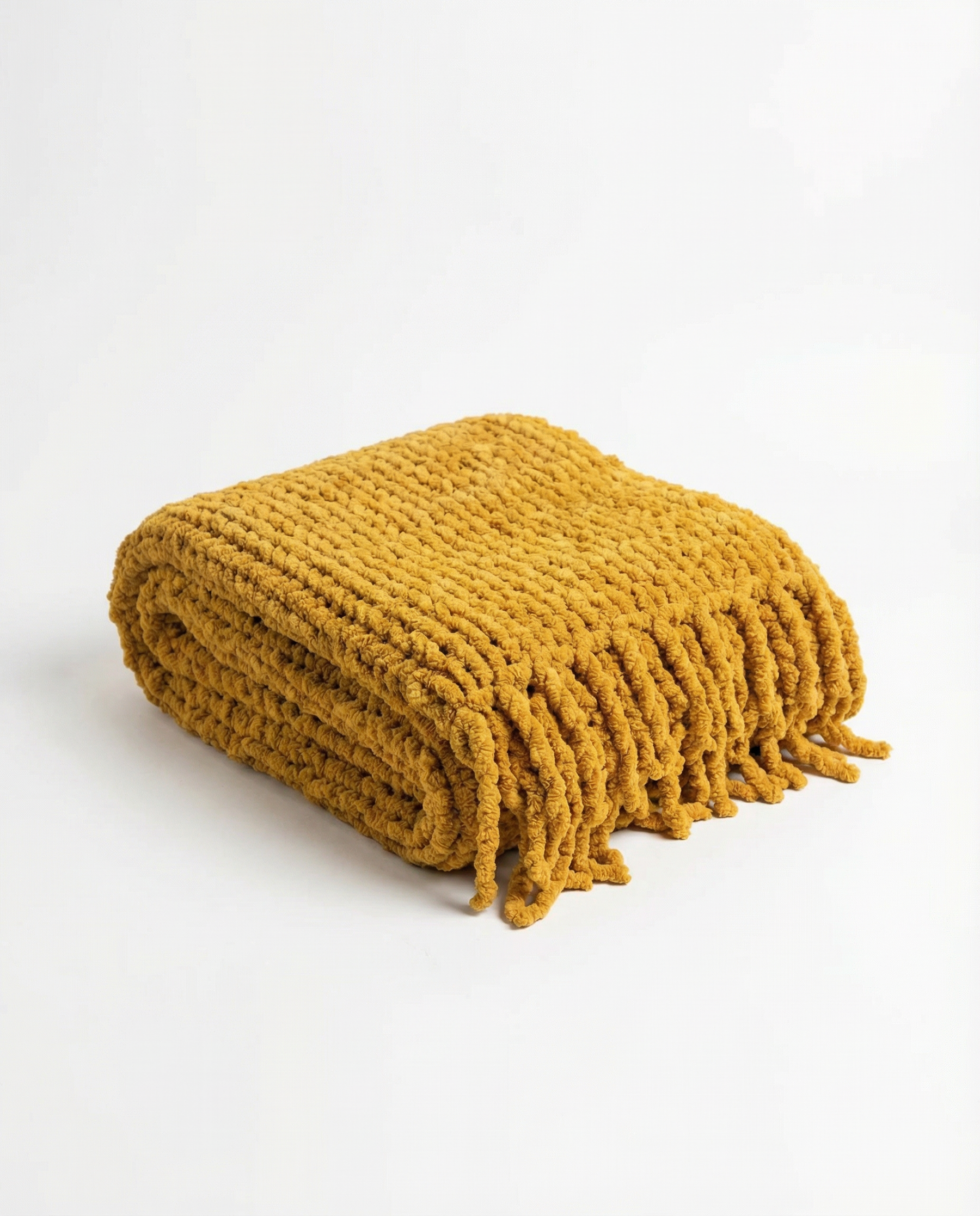 CHUNKY CHENILLE KNIT BLANKET WITH FRINGE