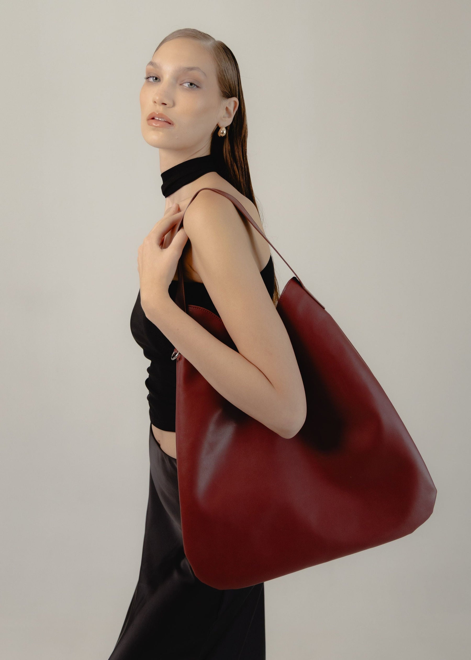 RAIZ CARRYALL CHERRY