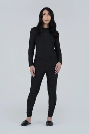 Women’s Long-Sleeve Sculpting Knit Top