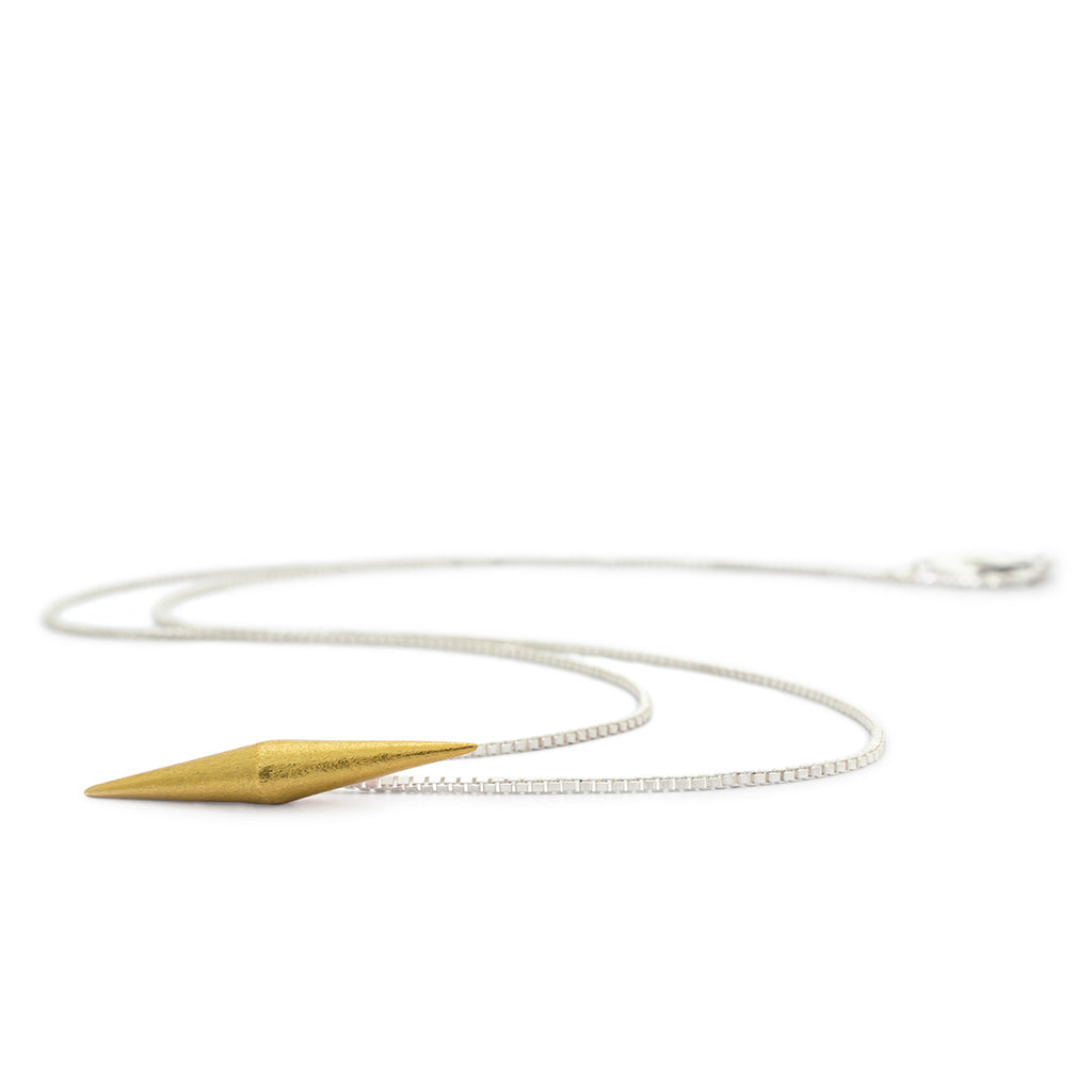 CÓNICA Axis Golden Pendant Necklace