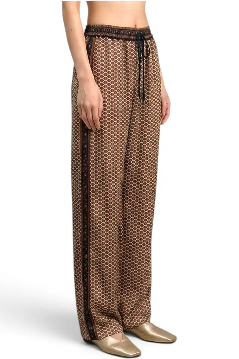 Embossed Botanical Crepe Pant