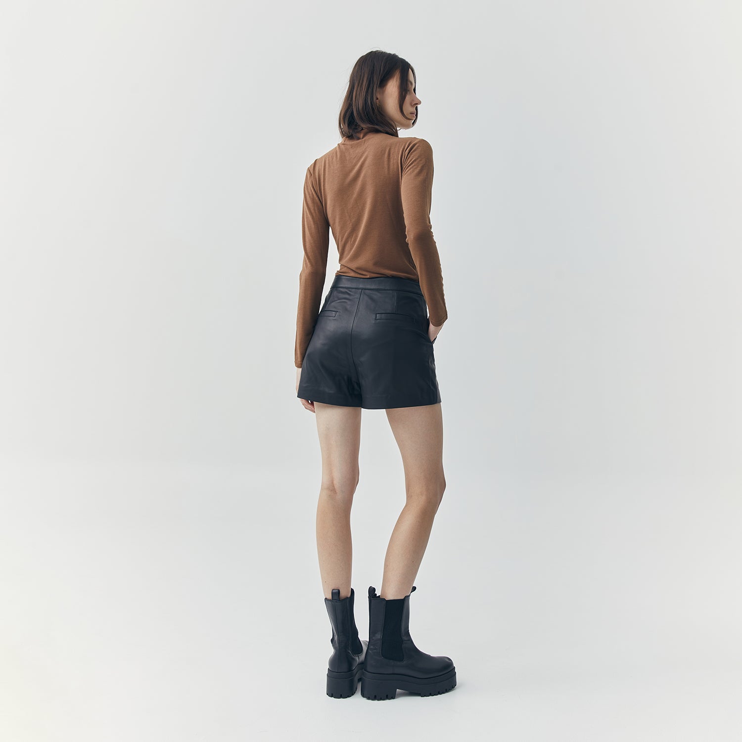WREN SHORT LEATHER PANTS