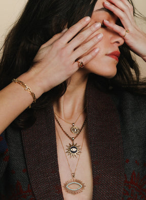 The Occhio Celeste Pendant