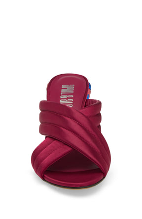 Tami Ruby Slipper