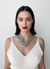 MINIMALIST DECONSTRUCTED KNOT NECKLACE