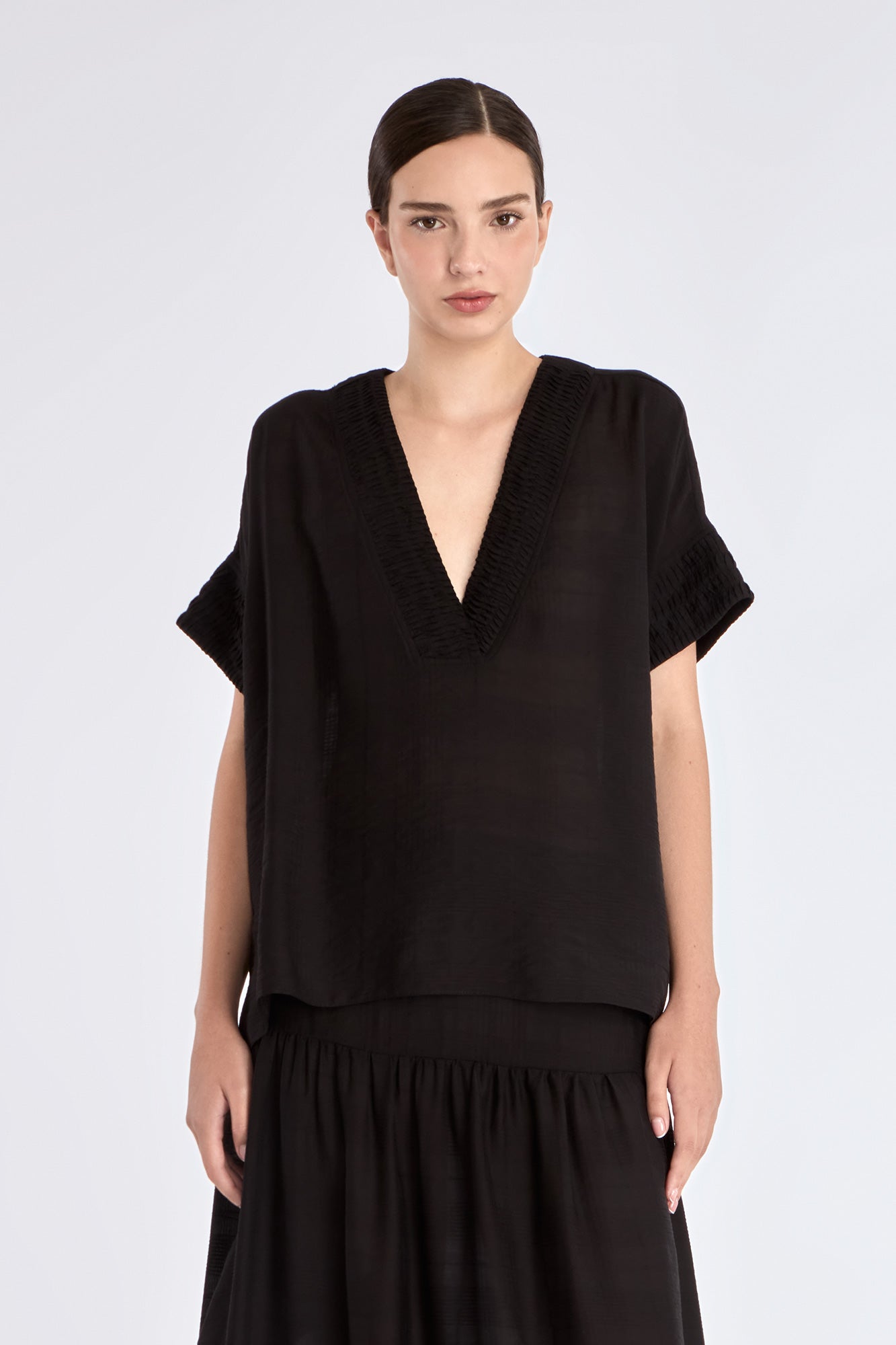 Ivy V-Neck Blouse | Black