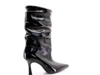 Stylish Black Patent High Heels Fares