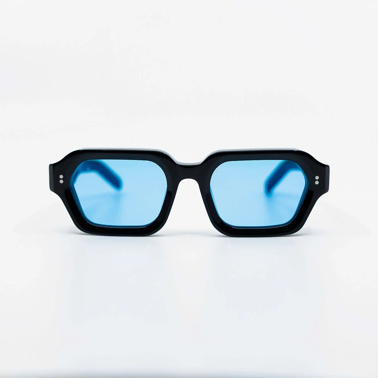 925 Sunglasses with Dark Frame