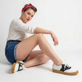 Saddle Women's Casual Sneaker