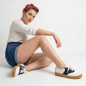 Saddle Women's Casual Sneaker