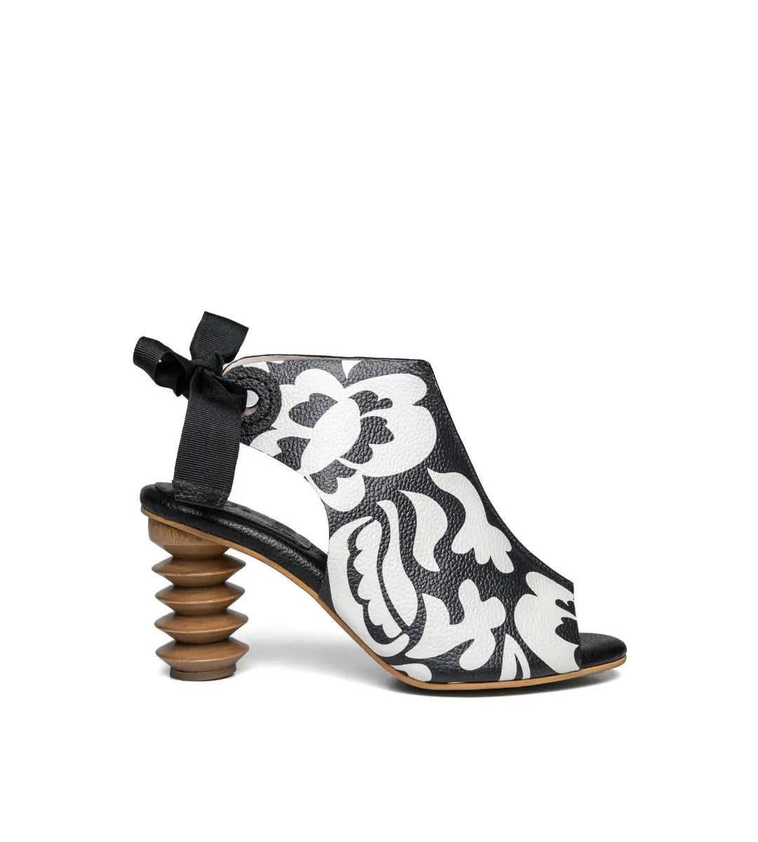 Matisse7 Heritage Black Floral Sculptural Booties