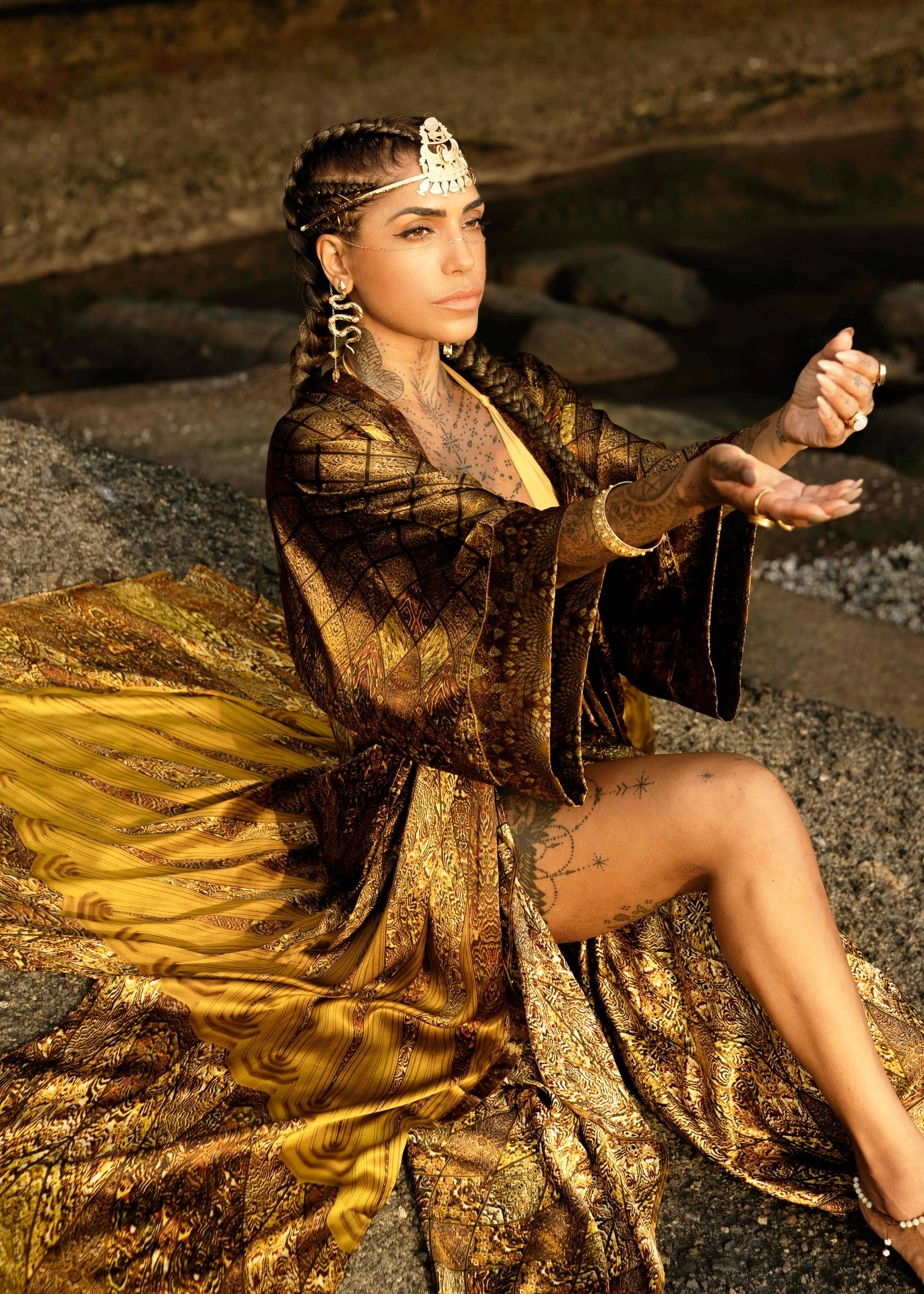 Queen Lakshmi - Luxury Silk Robe