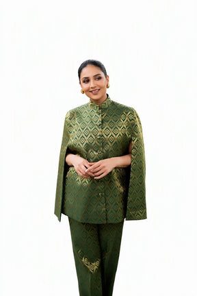 Gayatri Banarasi Cape Co-ord Set: Women's Emerald Gold Diamond Indowestern Wear