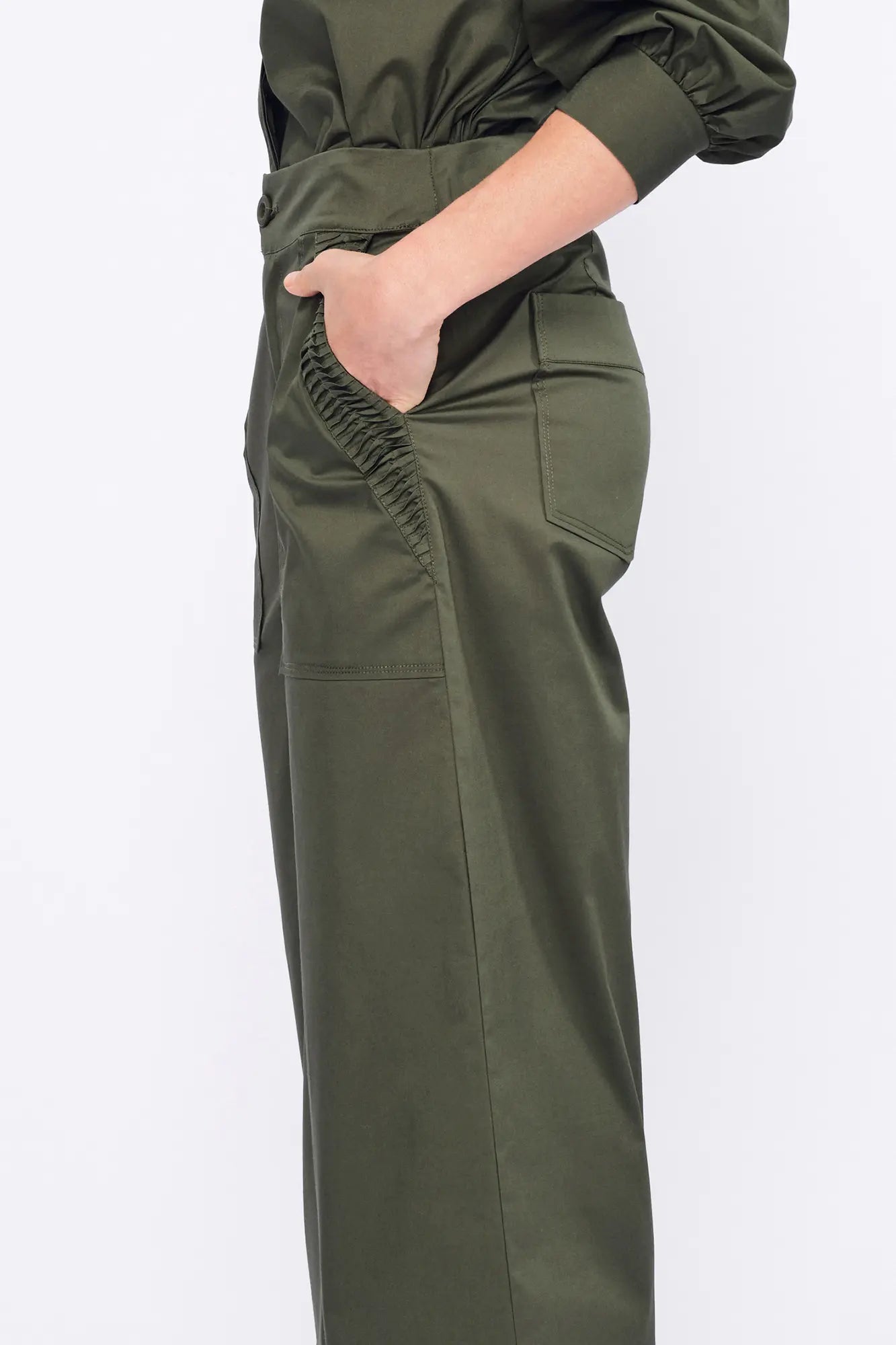 Viena Sculptural Hem Trouser | Olive