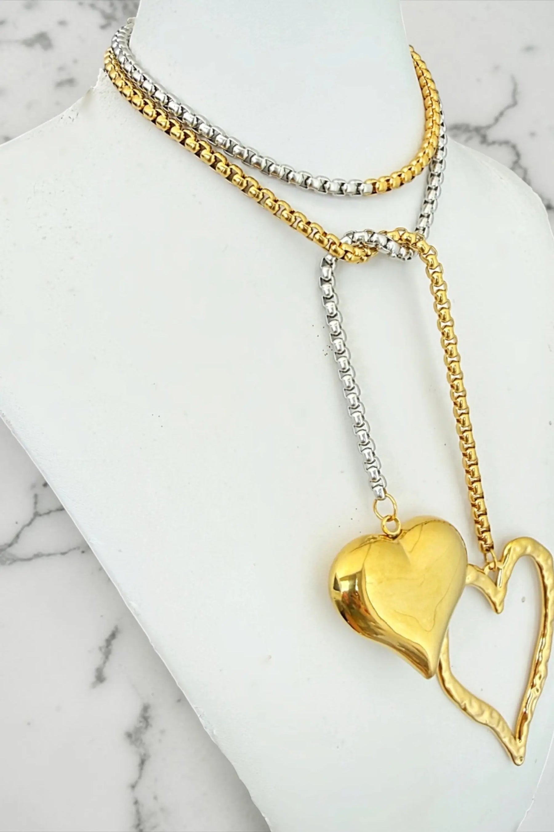 Yia lariat heart necklace