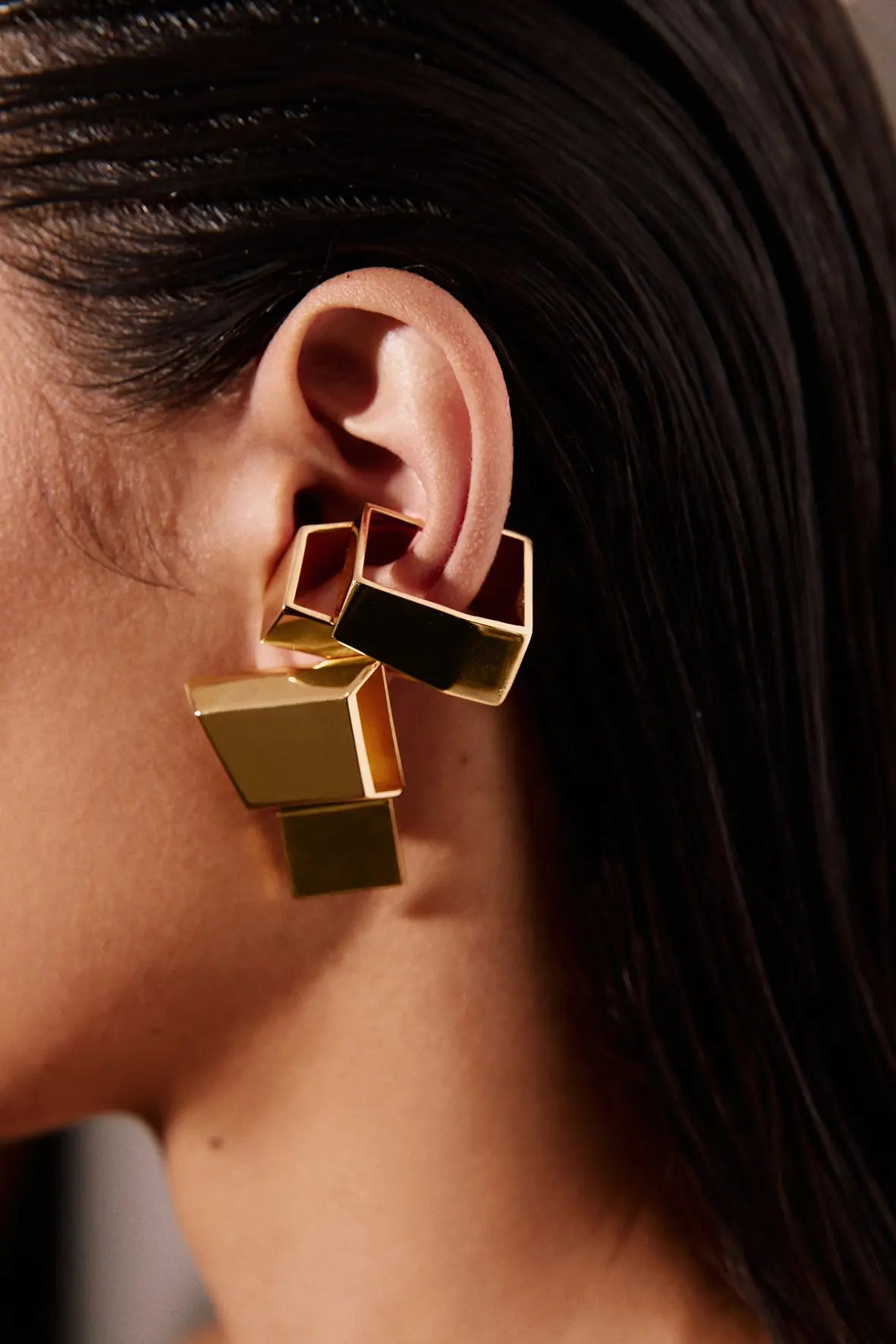 N.50 Ear-cuff