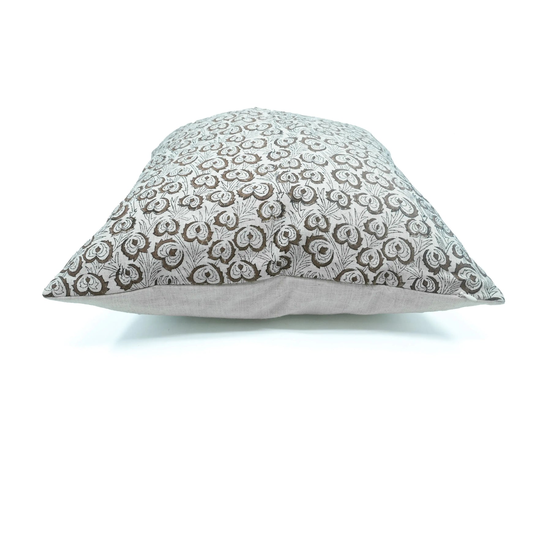 Heart Vine Decorative Viscose Linen Throw Pillow Cover