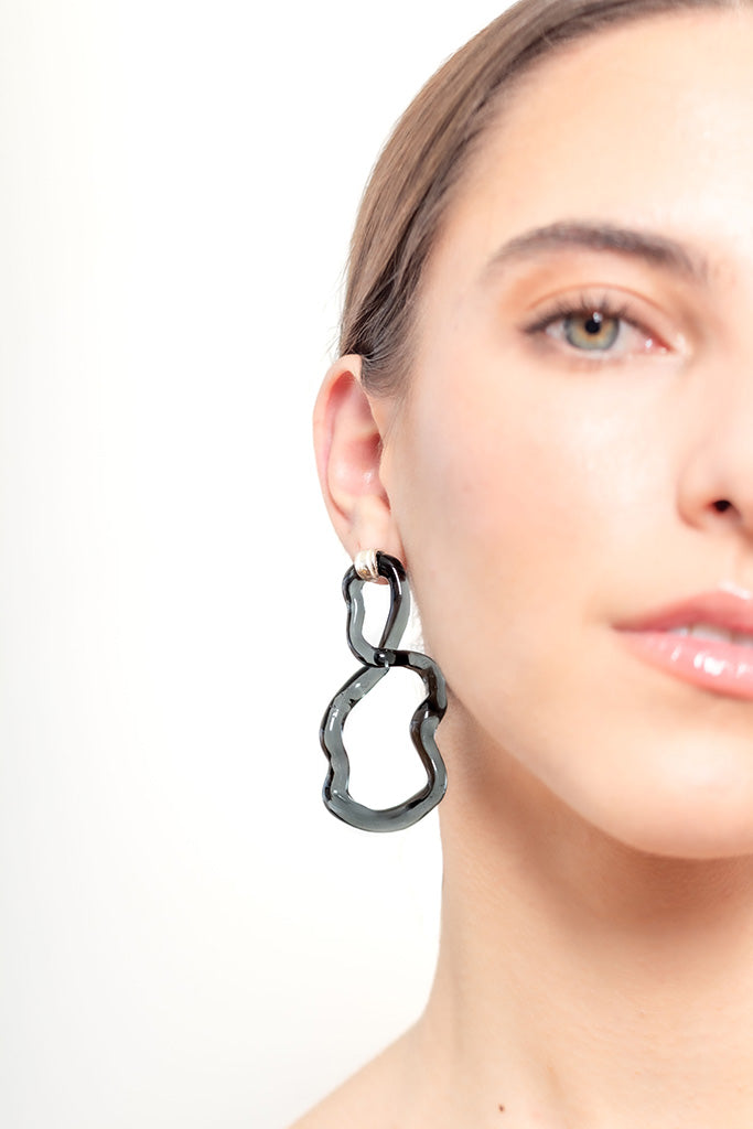 Interconexión L Earrings