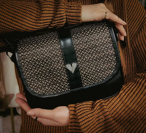 Leather Crossbody Bag Carriel Black