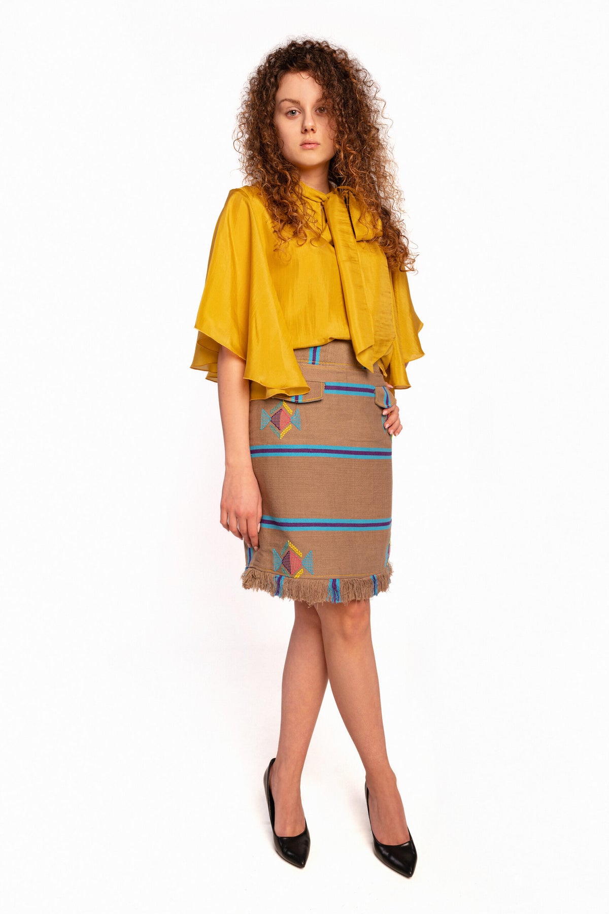 SENTIMENTO, Sand High waist pencil skirt with fringes