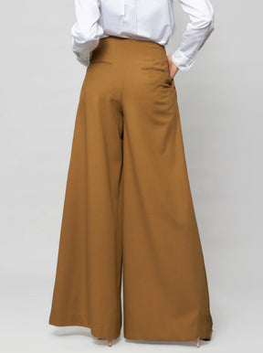 Stelis Wide-Leg Pant