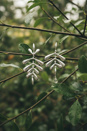 Luxe Fluid Droplet Earrings