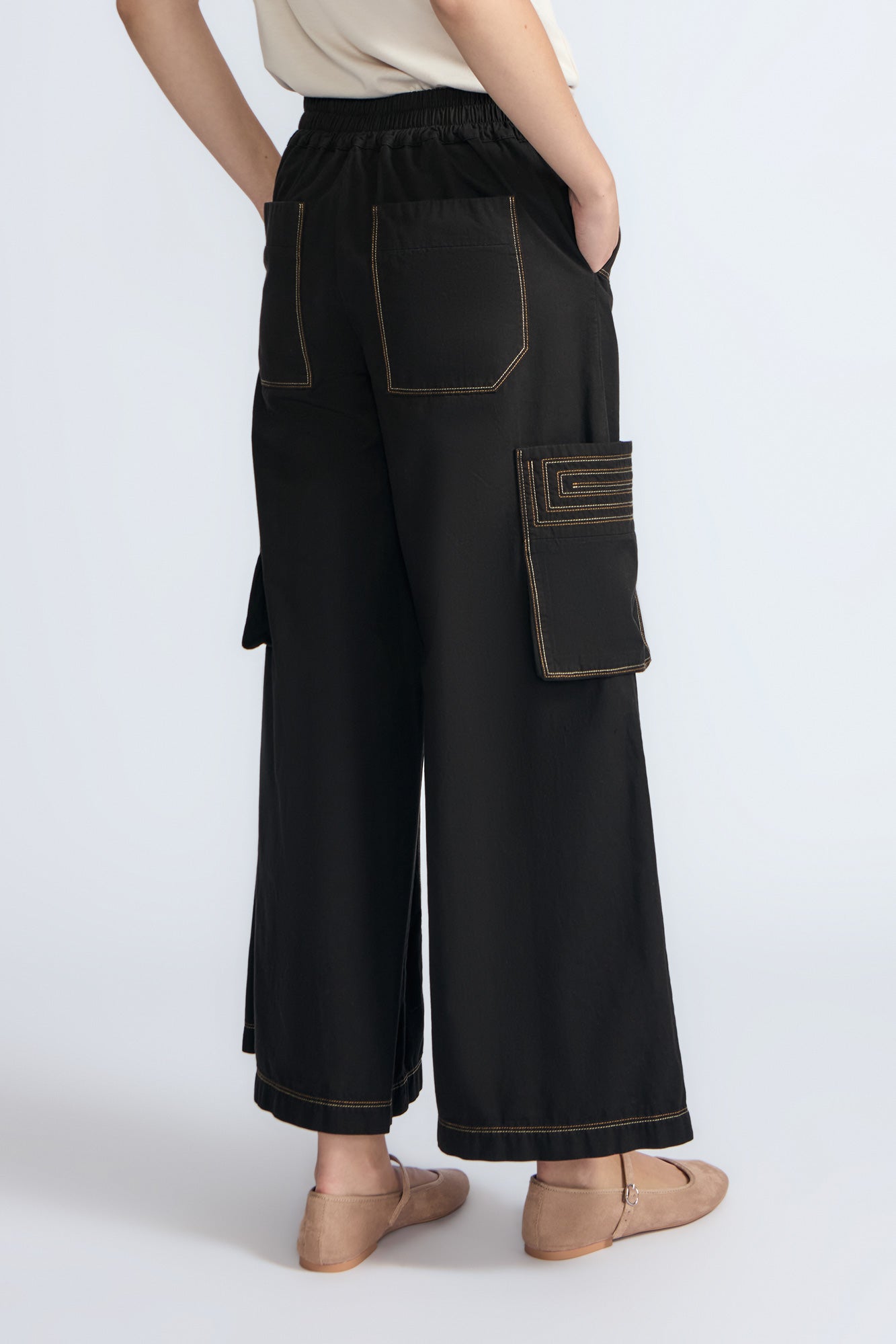 Bela Pant | Black