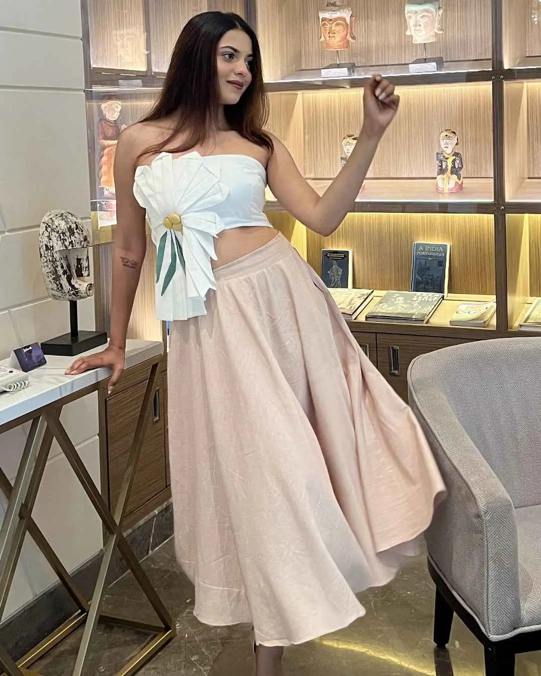 White 3d Floral  With Flared Skirt