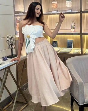 White 3d Floral  With Flared Skirt