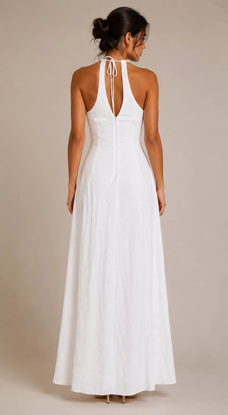 Amanecer Ancestral" – Maxi Vestido con Detalles de Puntadas y Pintado  Manual