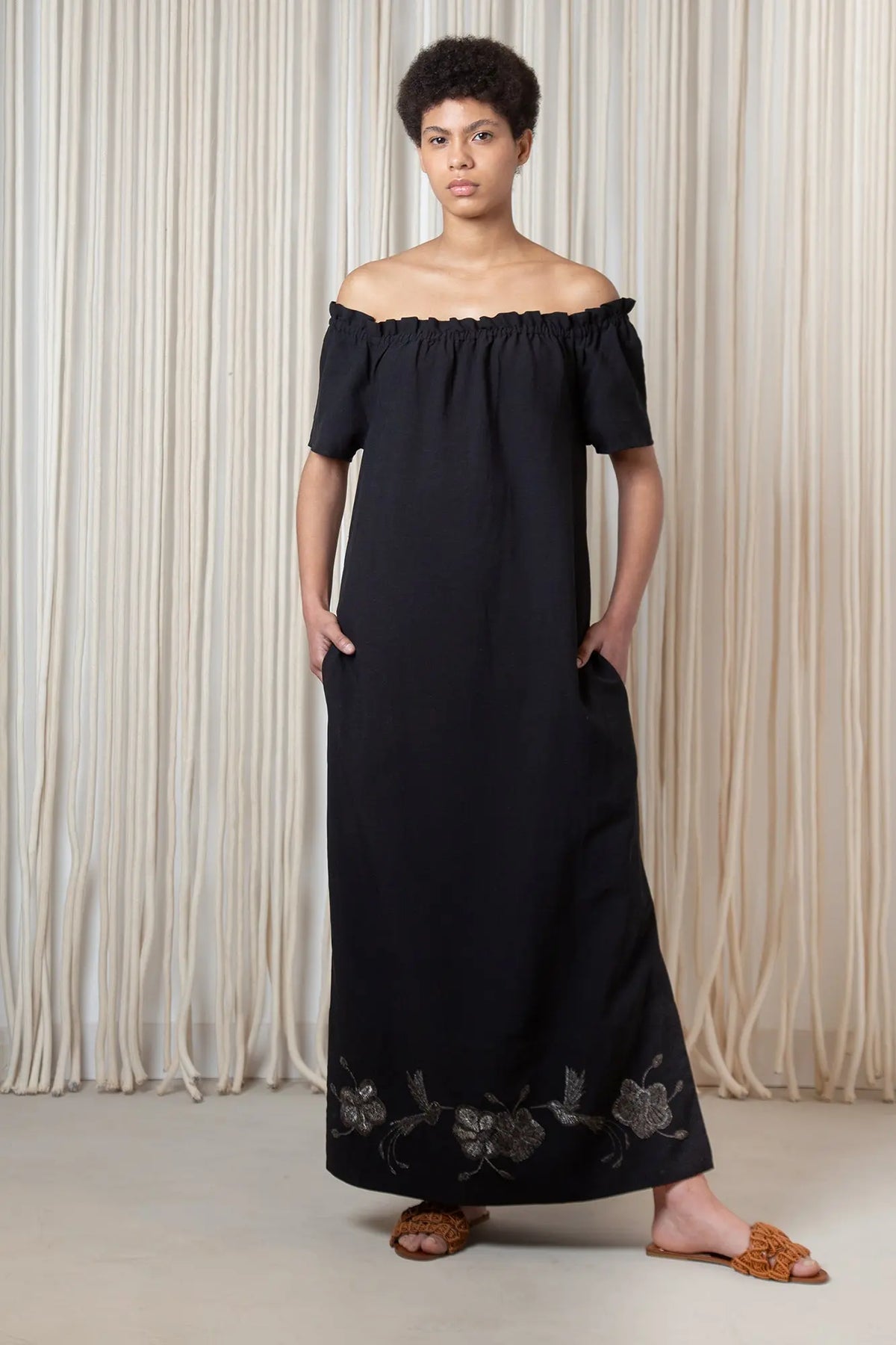 Logan Dress | Black