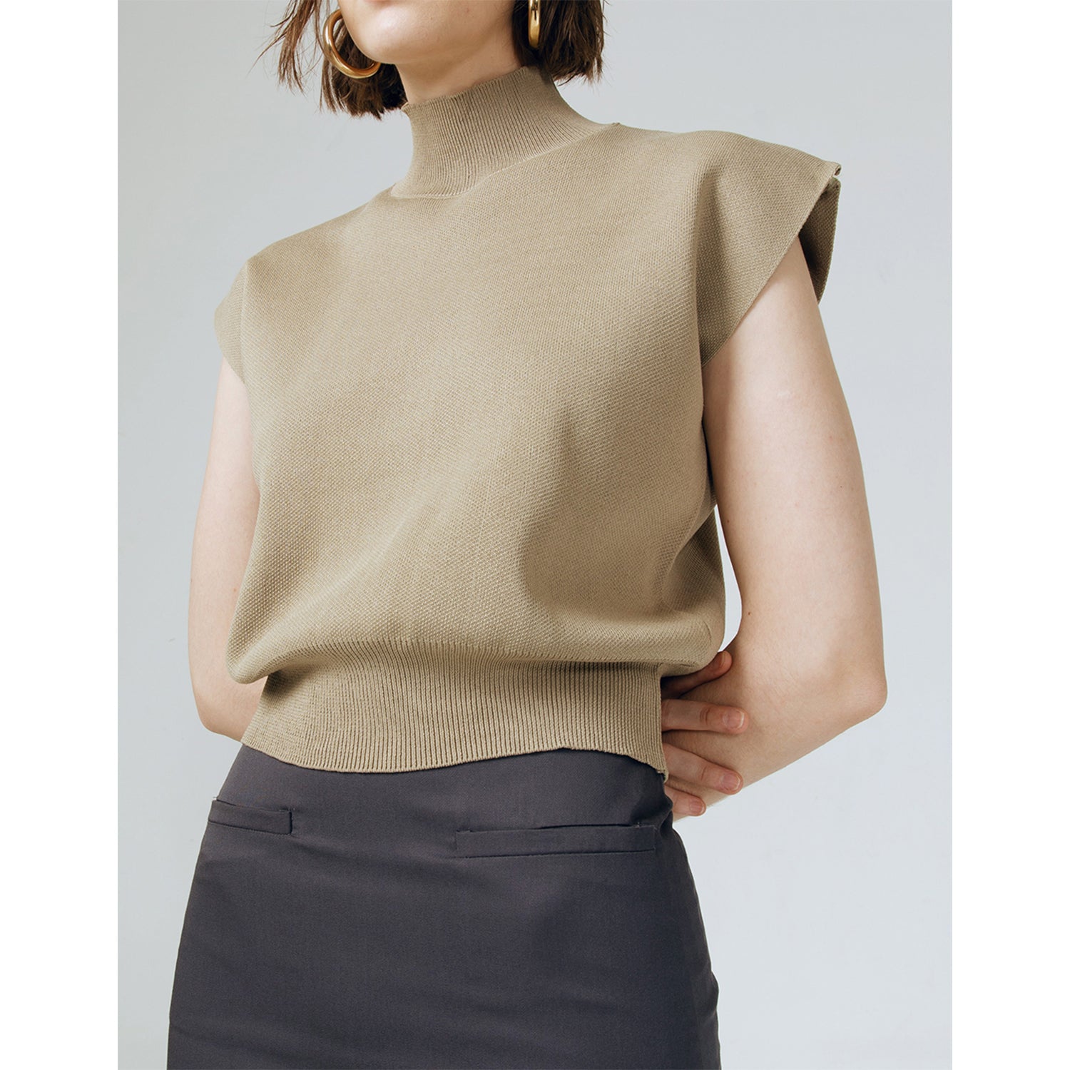 GISELLE  ESSENTIAL KNITTED TURTLE NECK