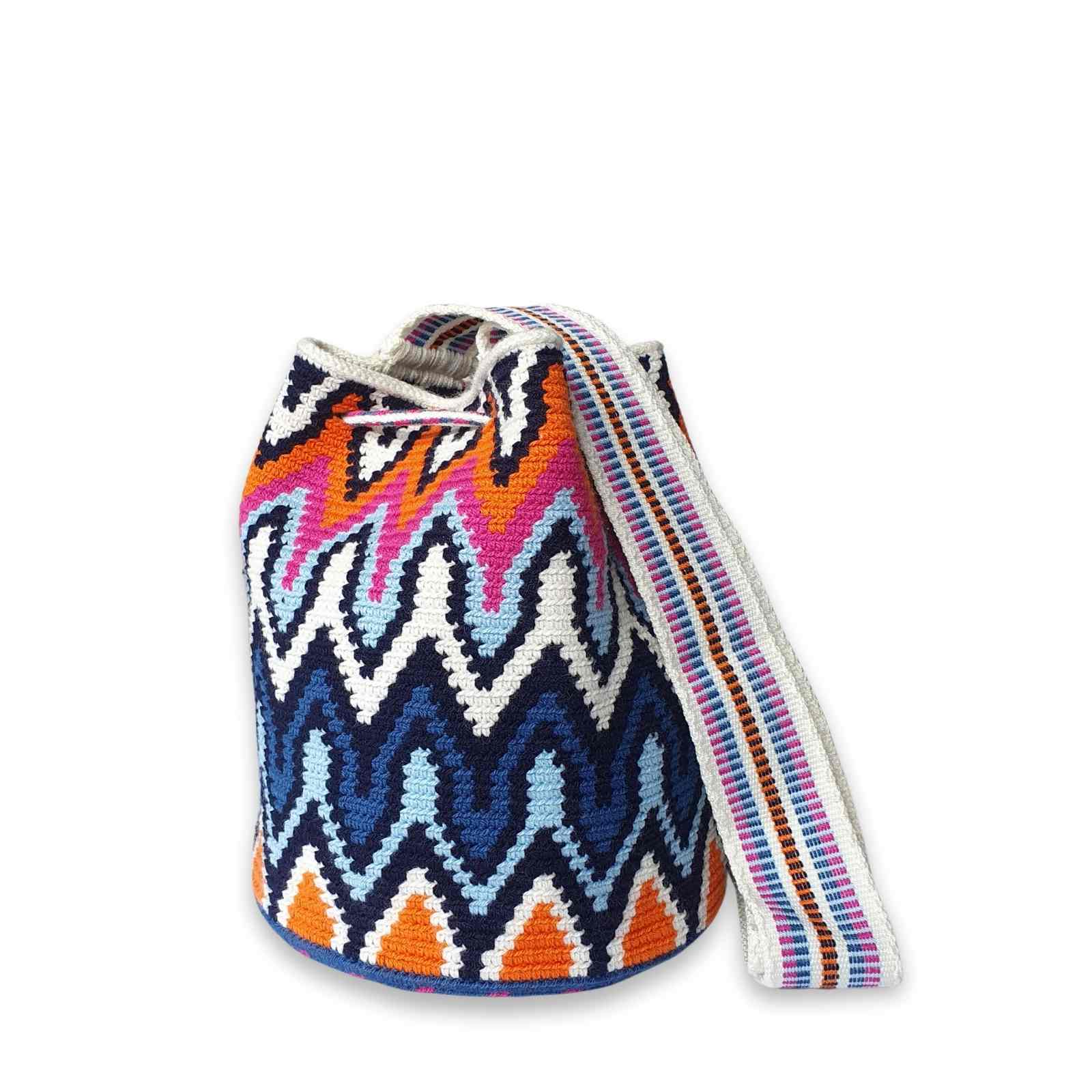 Medium Fuego Wayuu Bag