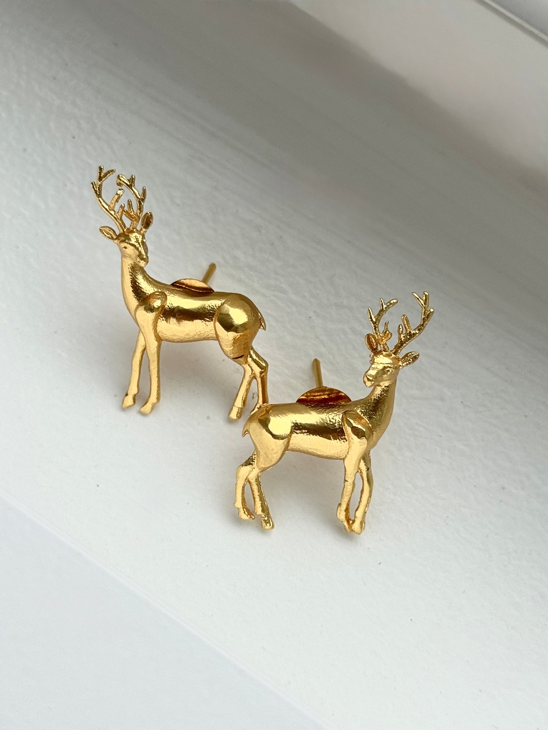 The Golden Reindeer