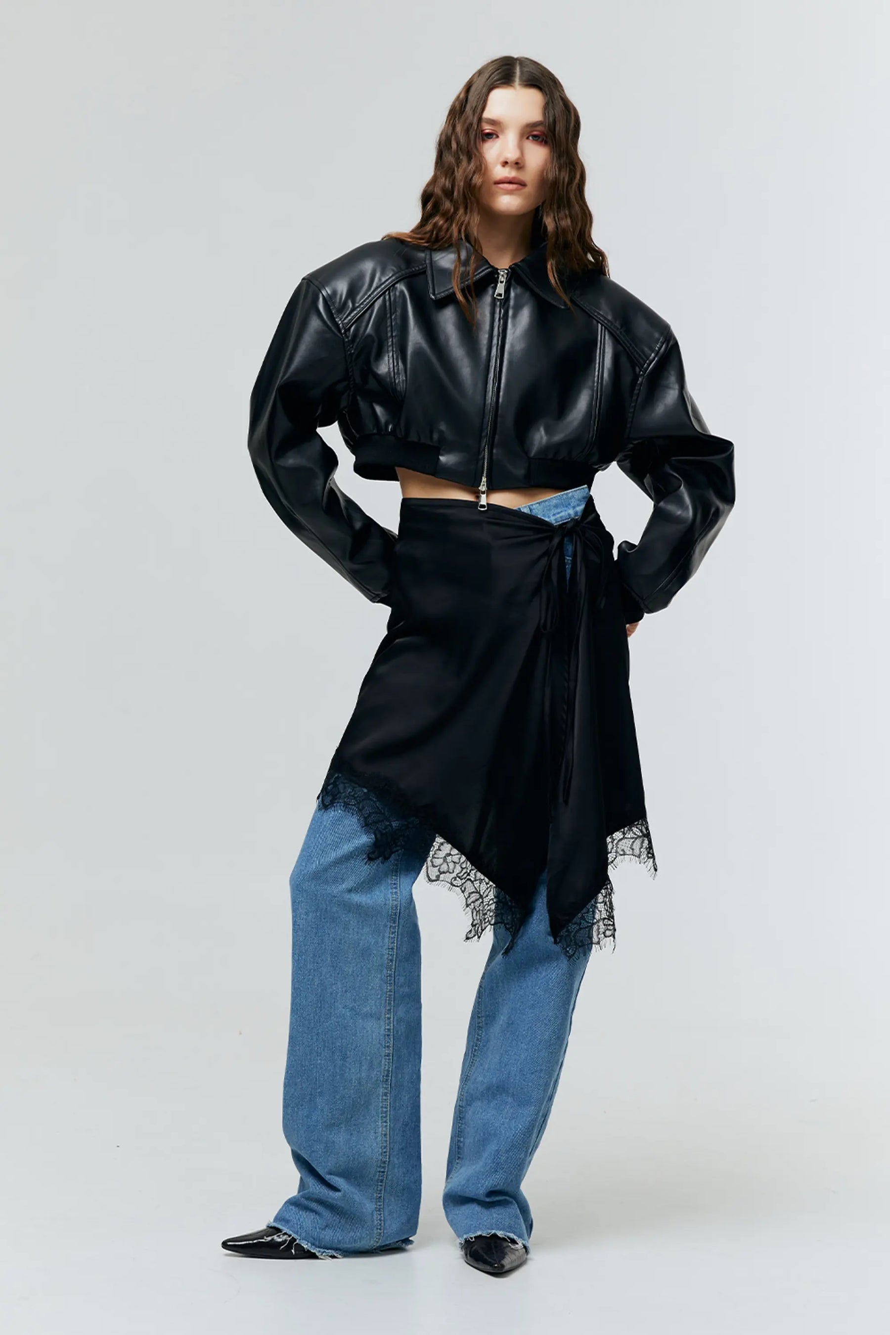 VIVIENNE LACE WAIST WRAP