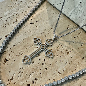 THE “BILLIE” CROSS PENDANT - SILVER