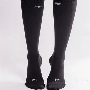 Com-pressi-on Me Socks