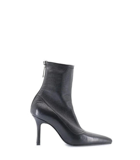 Chic Black Leather Booties with Heel Zip Emilia