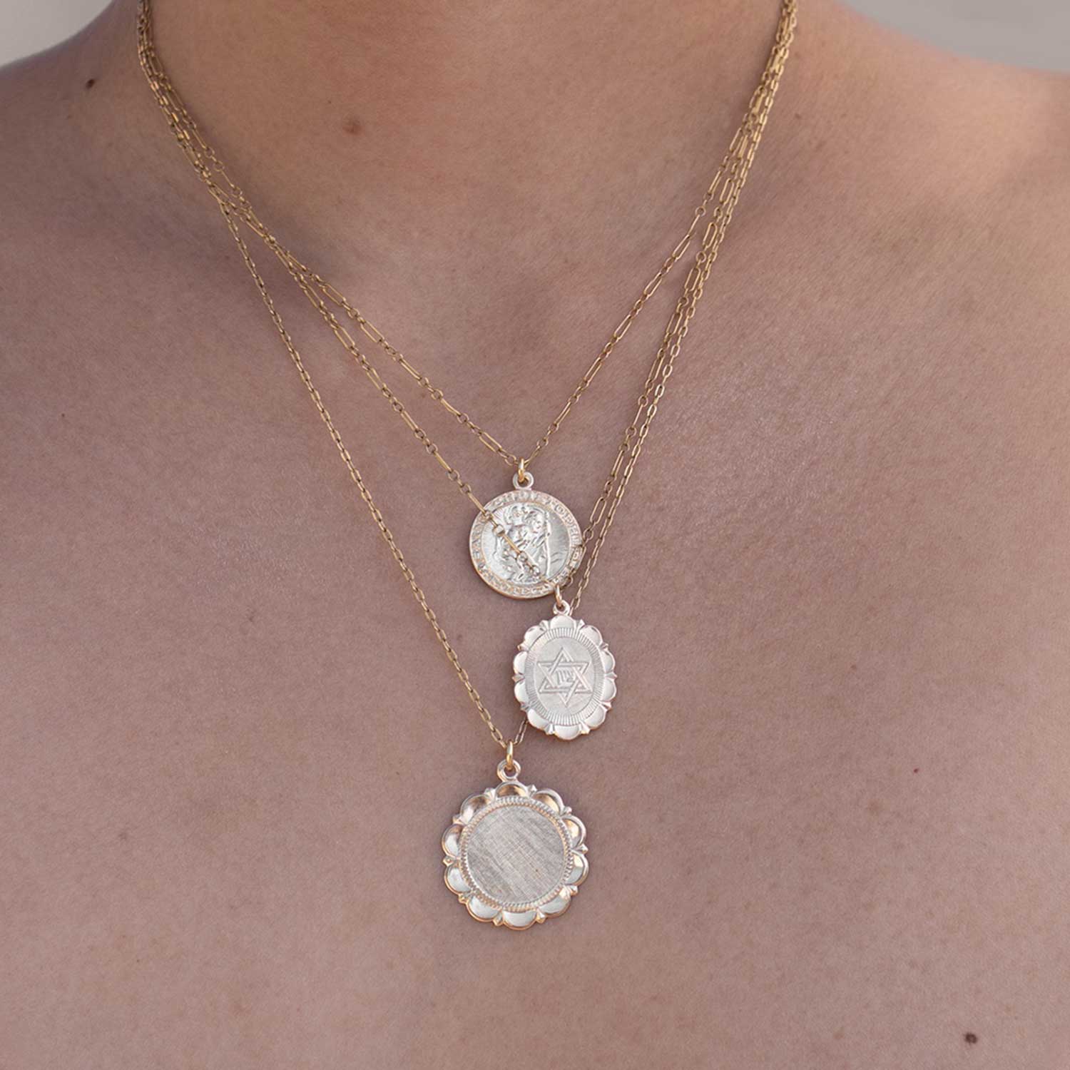 Star Of David Gold Charm Necklace