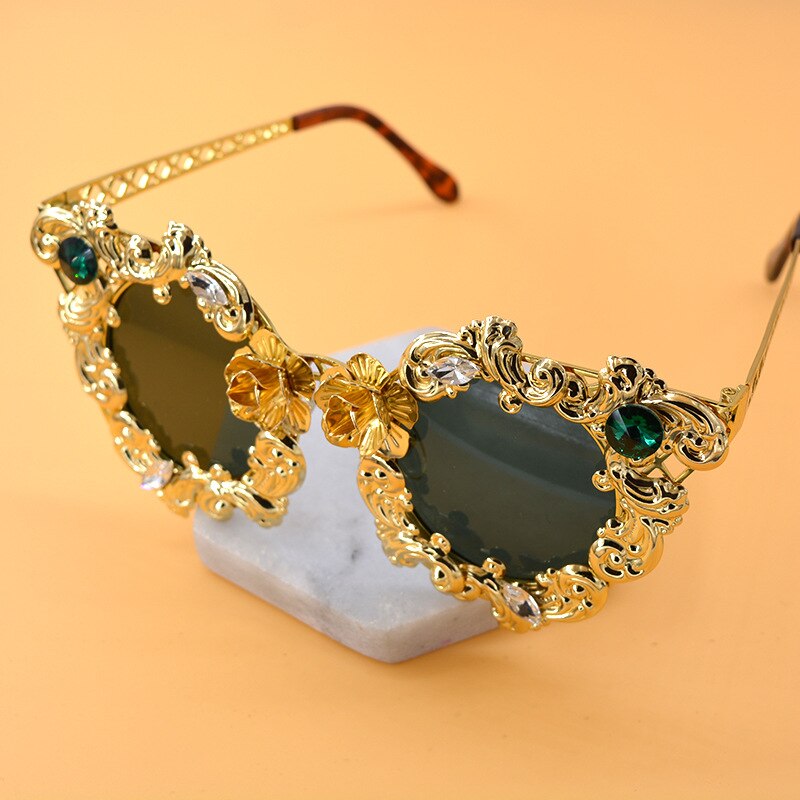 Cat Eye Sunglasses - Gold