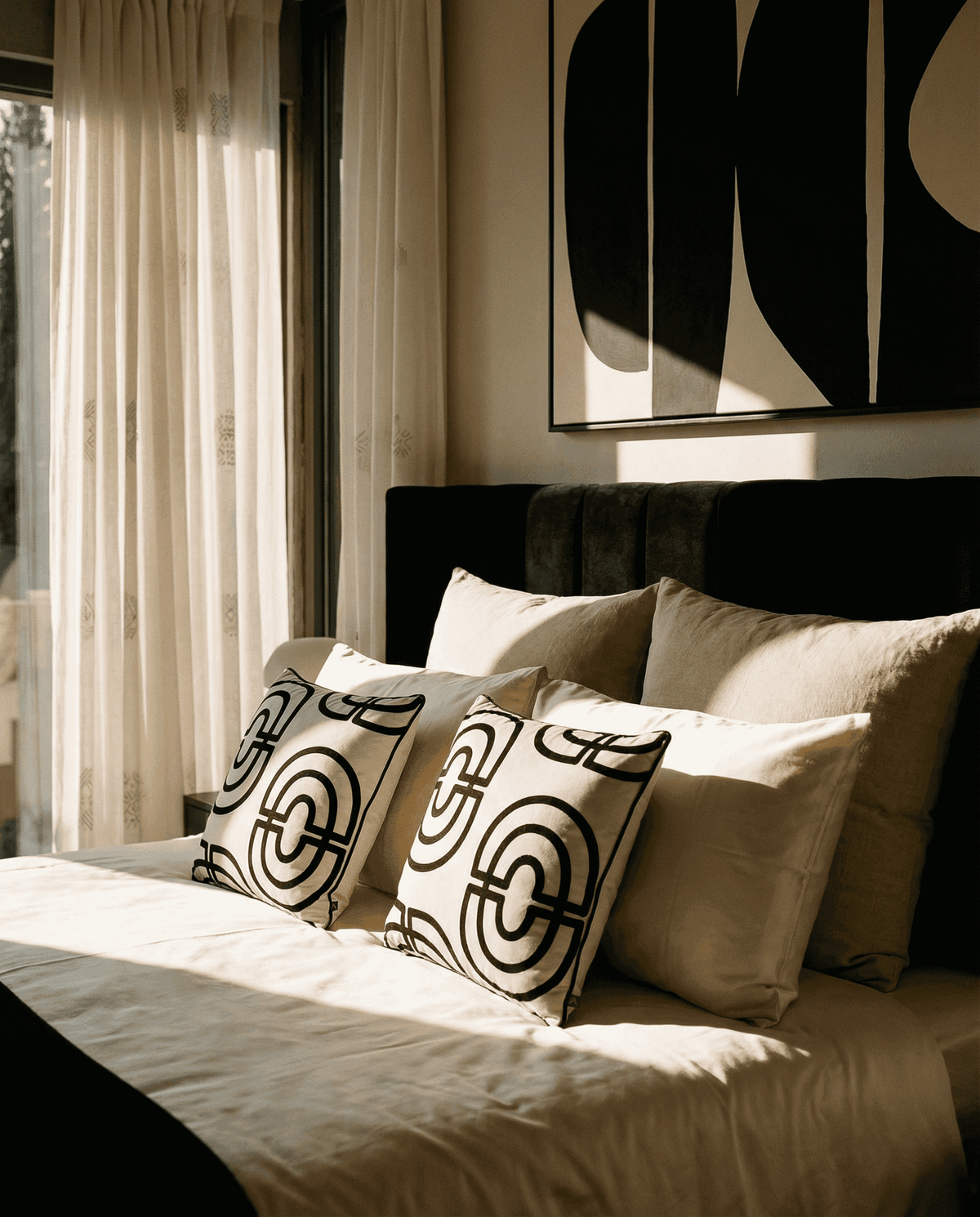 Krado Throw Pillow In Soft Velvet