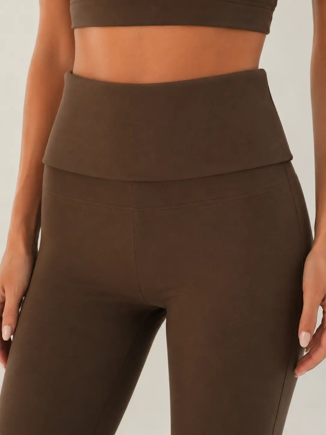 Airlift Flare Legging