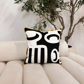 Duafe Throw Pillow