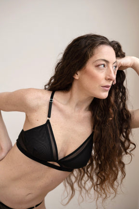 Summum Bra  black