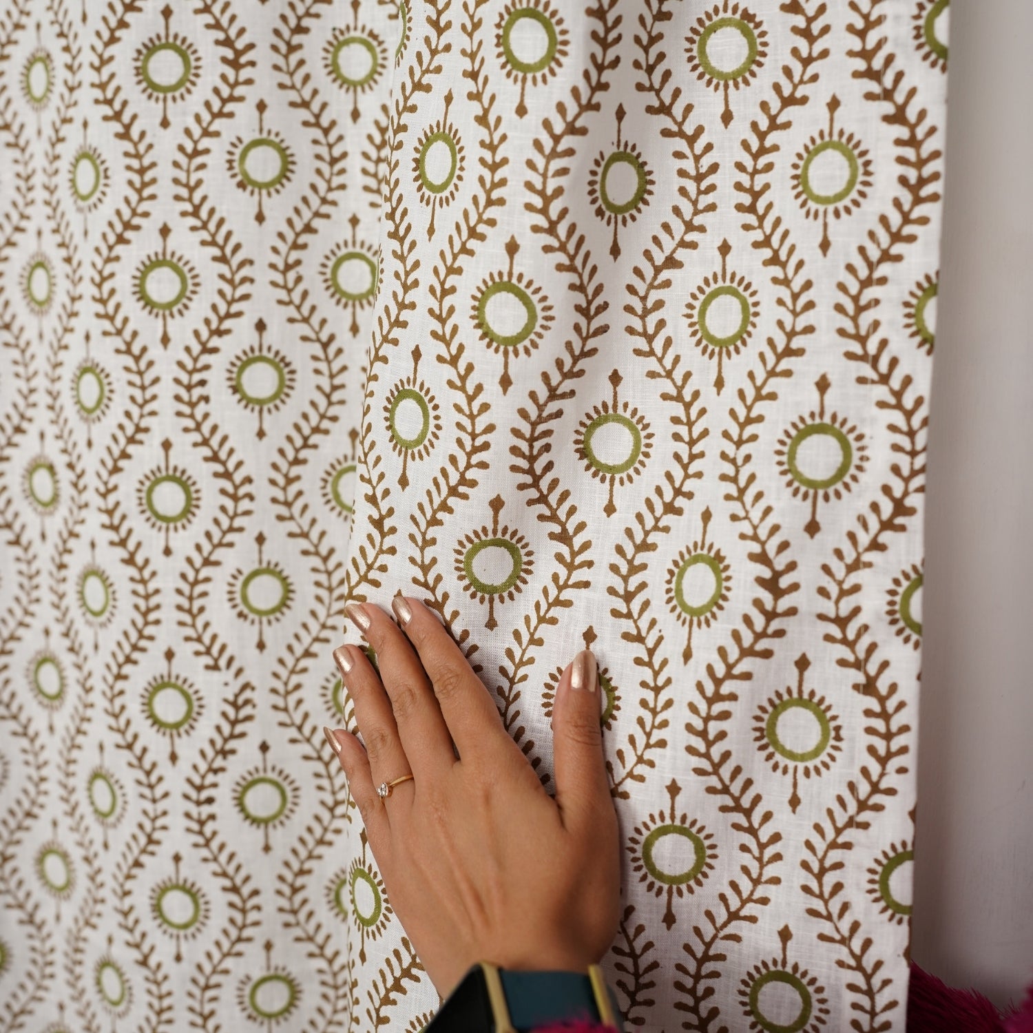 Hand Made Viscose Colored Linen Ring Curtain - Lehar